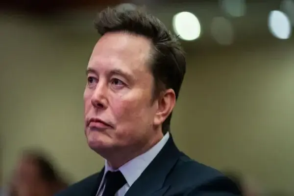 Elon Musk kiện Apple và OpenAI: Cạnh tranh AI bị cáo buộc bị hạn chế